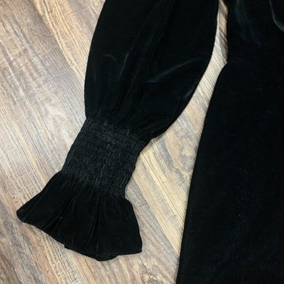 Zara Velour Dress - Picture 2 of 4